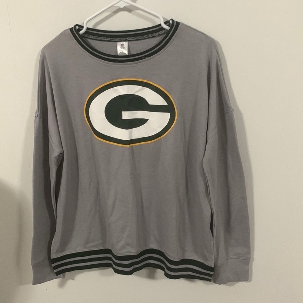 NFL Team Apparel Green Bay 3/4 sleeve shirt, size Med, good condition